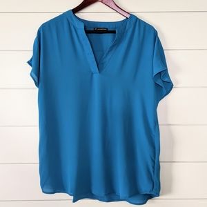 Loose short sleeve blouse